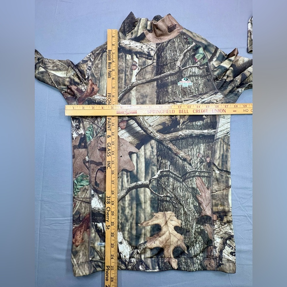 Mossy Oak Women’s Hunting Shirt – Size Medium - Picture 8 of 8